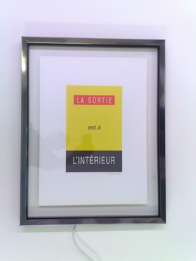 encadrement_lumineux_entre_2_verres